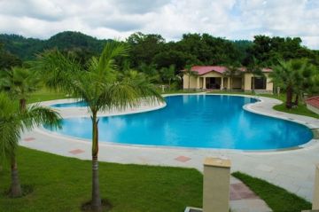 Experience 3 Days 2 Nights jim corbett Weekend Getaways Holiday Package