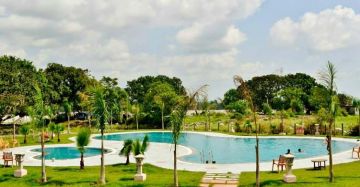 Experience 3 Days 2 Nights jim corbett Weekend Getaways Holiday Package