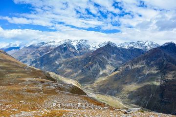 5 Days 4 Nights Manali Tour Package by Swaraj Holidays