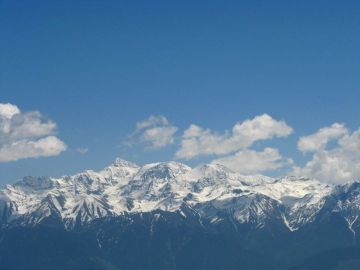 5 Days 4 Nights Manali Tour Package by Swaraj Holidays