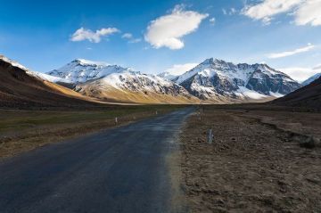 5 Days 4 Nights Manali Tour Package by Swaraj Holidays