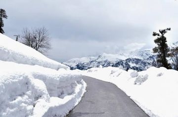 5 Days 4 Nights Manali Tour Package by Swaraj Holidays