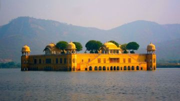 Memorable 10 Days back to home to jaipur Vacation Package