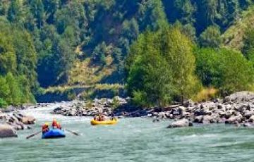 5 Days 4 Nights Manali to dalhousie Holiday Package