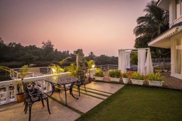 Beautiful 4 Days 3 Nights goa Honeymoon Holiday Package