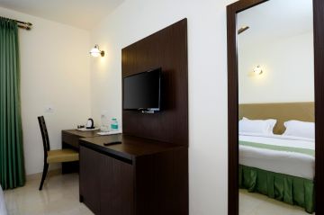 Amazing goa Family Tour Package for 4 Days