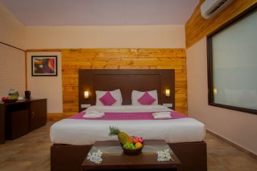 Memorable 4 Days 3 Nights goa Honeymoon Tour Package