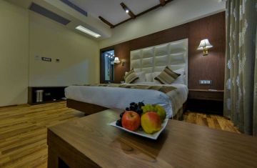 4 Days srinagar with sonmarg gulmarg srinagar Friends Tour Package