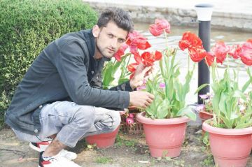 Experience 4 Days 3 Nights srinagar and Tour Package