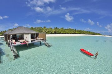 4 Days 3 Nights maldives and maldivess-india Family Tour Package