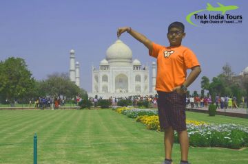 Amazing 3 Days 2 Nights delhi Family Trip Package