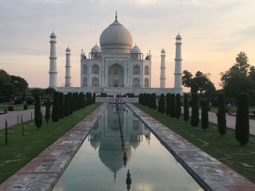 Amazing 3 Days 2 Nights delhi Family Trip Package