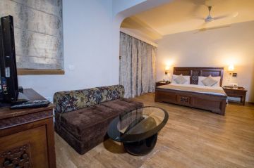 4 Days goa, north goa and south goa Honeymoon Trip Package