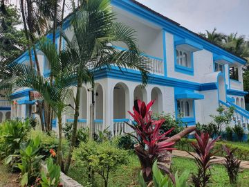 Family Getaway 4 Days Goa to north goa Tour Package