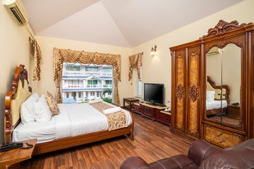 4 Days 3 Nights north goa Cruise Vacation Package 4 Days 3 Nights north goa Cruise Vacation Package