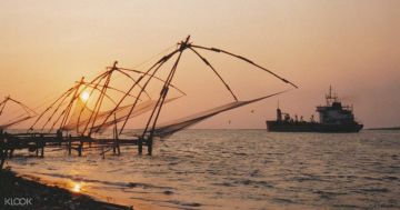 Amazing 4 Days 3 Nights cochin and munnar Tour Package