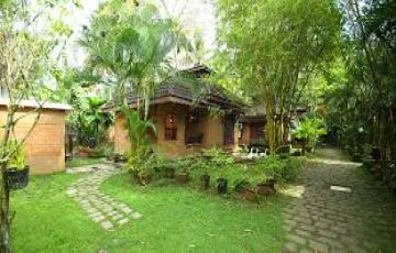 5 Days 4 Nights thekkady Friends Vacation Package