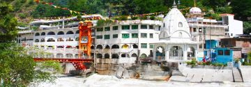 Family Getaway 4 Days manali Culture and Heritage Tour Package