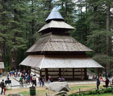 Family Getaway 4 Days manali Culture and Heritage Tour Package