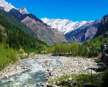 Experience 4 Days manali Family Tour Package