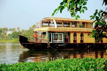 6 Days 5 Nights Alleppey to munnar Honeymoon Vacation Package