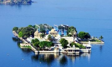 Heart-warming 6 Days 5 Nights Jaipur and Udaipur Vacation Package