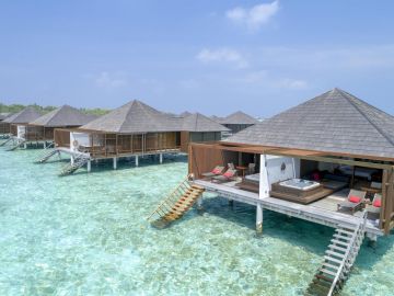 Medhufushi Island resort - Honeymoon Special