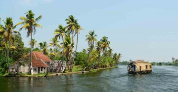 5 Days 4 Nights Cochin to alleppey Spa and Wellness Holiday Package