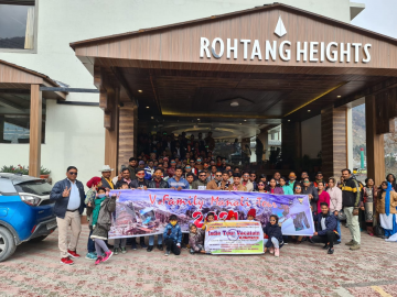 Beautiful 5 Days 4 Nights delhi - manali 570 kms  Holiday Package