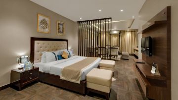 Family Getaway 4 Days Manali Trip Package by UBM Holidays  UBM TRAVEL SOLUTIONS INDIA PRIVATE LIMITED