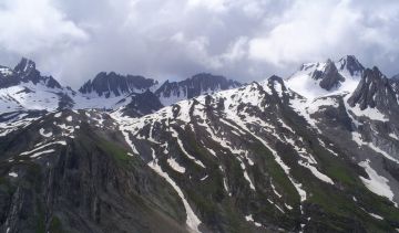 4 Days 3 Nights srinagar to sonmarg gulmarg srinagar Vacation Package