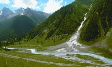 6 Days 5 Nights srinagar, pahalgam and gulmarg Honeymoon Vacation Package