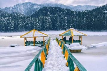 5 Days 4 Nights khajjiar, dalhousie, dharamshala and amritsar Trip Package