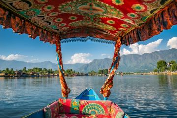 5 Days 4 Nights Srinagar Tour Package by Fly2travel opc pvt ltd