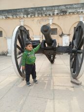 Family Getaway 4 Days Sun Rise Boating Tour and Departure Transfer to varanasi Holiday Package