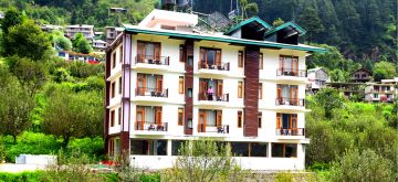 Ecstatic 4 Days manali Friends Vacation Package