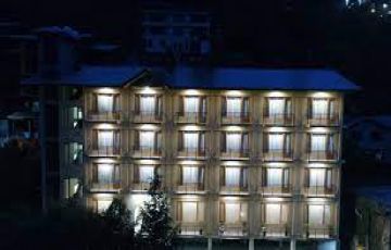 Magical 4 Days 3 Nights manali Luxury Vacation Package