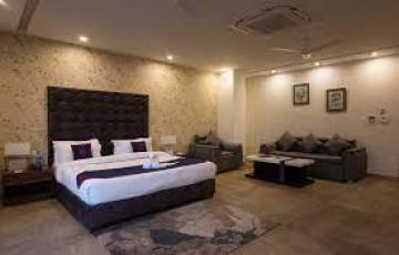 Amazing rishikesh Friends Tour Package for 3 Days