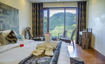 Ecstatic 3 Days mussoorie Luxury Holiday Package