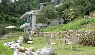 Family Getaway 3 Days mussoorie Tour Package