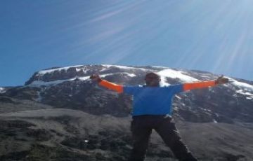 7 Days 6 Nights kilimanjaro airport, marangu gate, mandara hut with horombo hut Nature Vacation Package