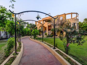 Best 2 Days 1 Night bharatpur Vacation Package