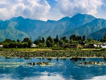 Experience 6 Days 5 Nights gulmarg Vacation Package