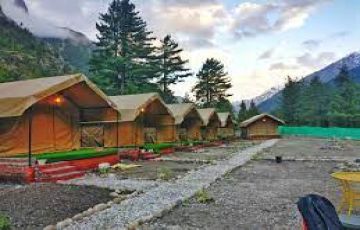 Pleasurable 4 Days 3 Nights kasol Friends Tour Package