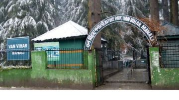 4 Days 3 Nights delhi and manali Culture and Heritage Holiday Package