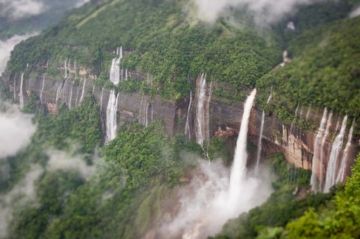 Experience cherrapunjee Tour Package for 5 Days 4 Nights