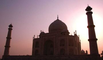 Family Getaway 3 Days 2 Nights new delhi, delhi sightseeing and delhi - agra - delhi Vacation Package