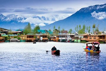 Pleasurable 10 Days 9 Nights kargil Vacation Package