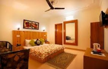 Experience 3 Days 2 Nights dalhousie Holiday Package