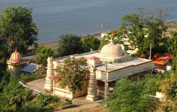 Uttarvahini Narmada Parikrama
